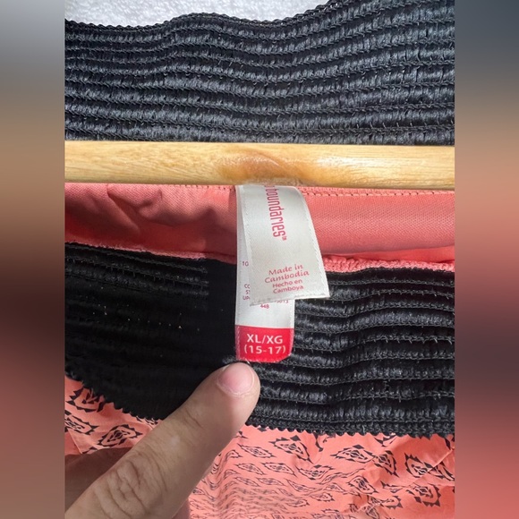 Super Cute Skirt (Coral & Black) - Picture 3 of 3